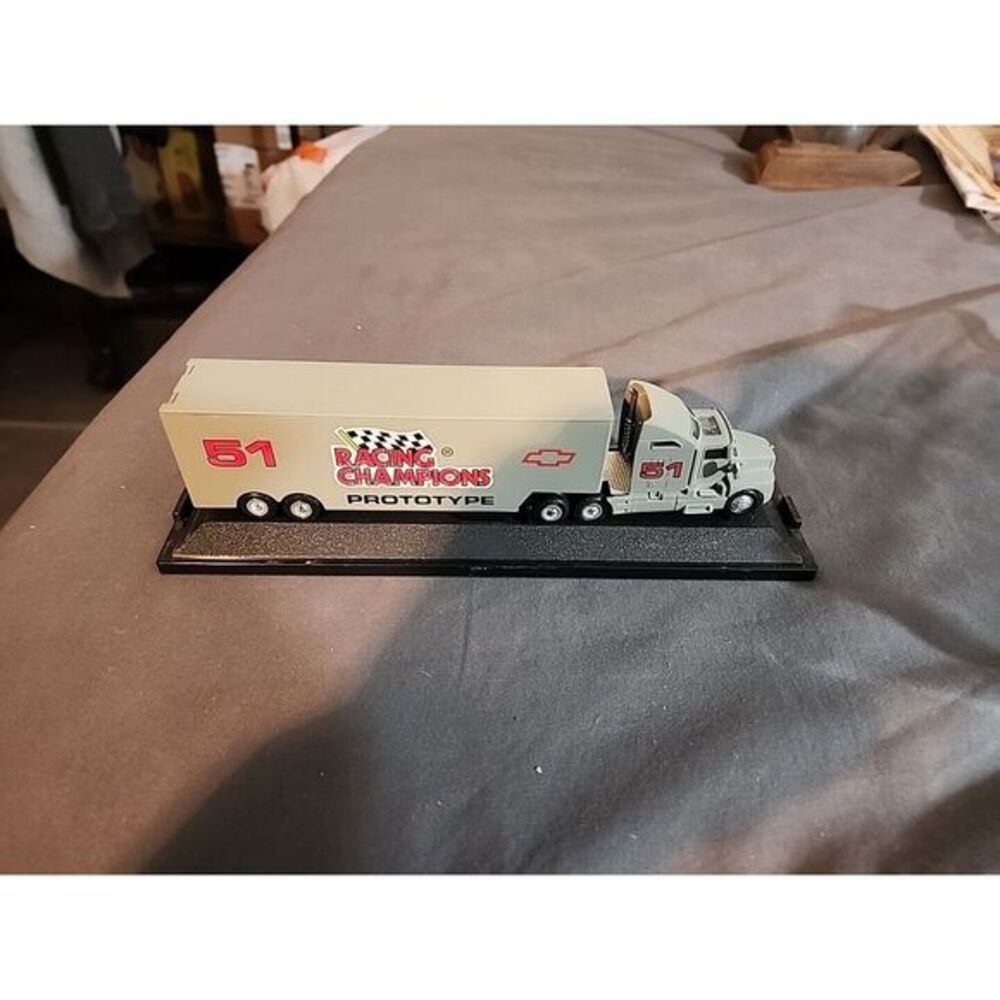1993 NASCAR TRANSPORTER #51 RACING CHAMPIONS‎ PREMIER LIMITED EDITION 1 OF 7,500